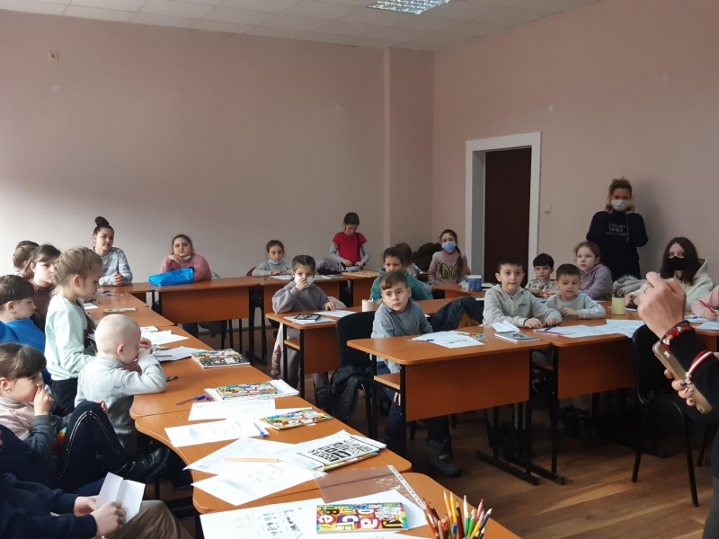 Стартираха обучителни курсове по български език за украинските граждани настанени в община Свищов  