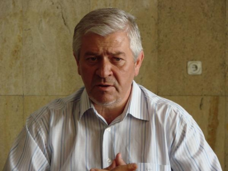 Д-р Ваньо Шарков проведе приемна в Свищов