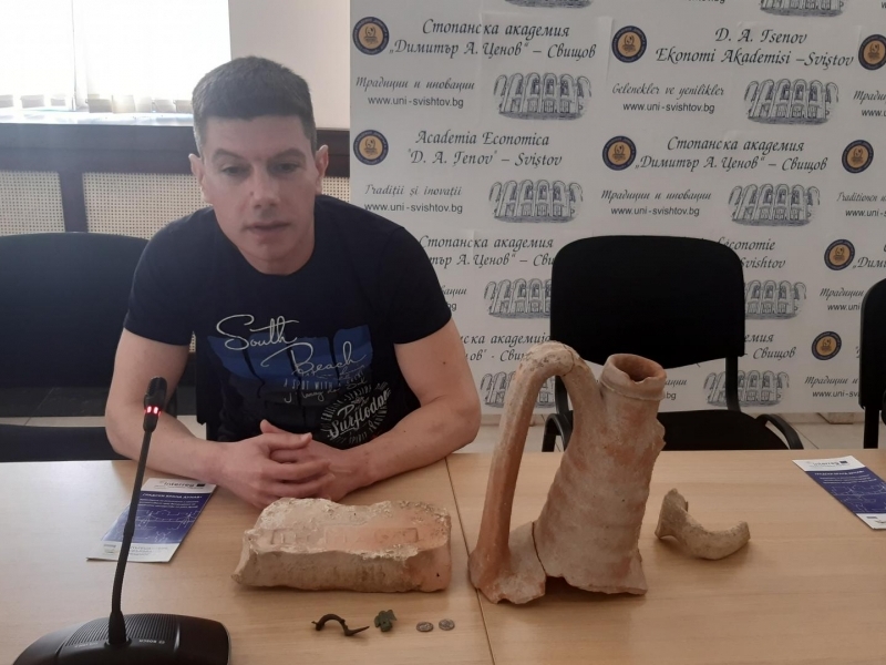 Симпозиум на тема „Древното наследство“ даде начало на тридневния Фестивал на античното наследство „Орел на Дунава“ в Свищов  