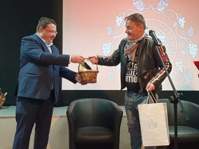 С поредица от културни събития бе отбелязан празникът на града в Свищов