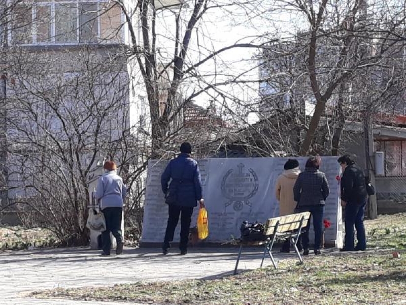 На 4 март в Свищов почетоха паметта на жертвите от земетресението през 1977 година  