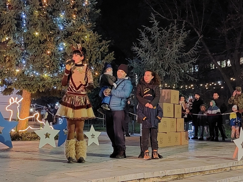 Свищов грейна в коледна премяна 