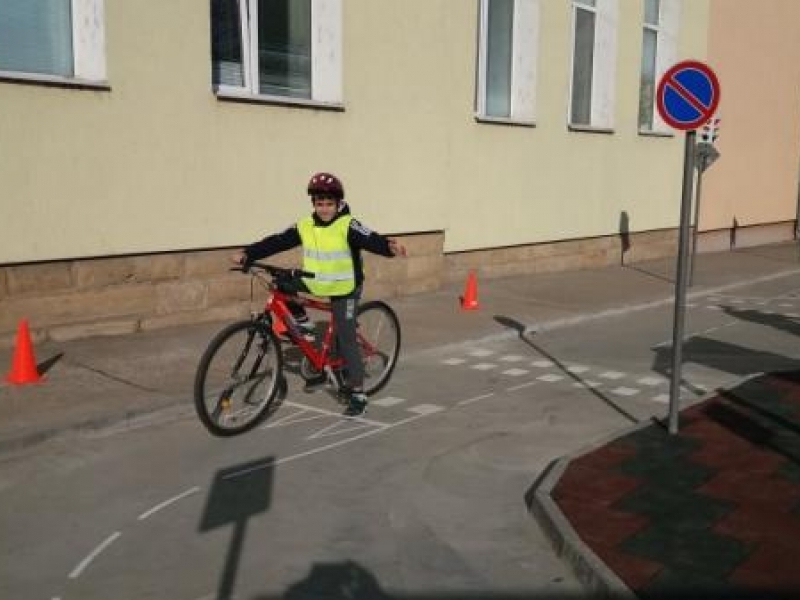 СУ „НИКОЛАЙ КАТРАНОВ“ С НОВА ПЛОЩАДКА ЗА ОБУЧЕНИЕ ПО БДП