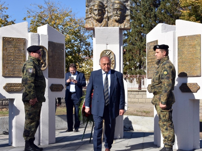 В село Овча могила беше открит и осветен „Паметник на 24 опълченци, загинали в Руско-турската война 1877-1878 г. от с. Овча могила“