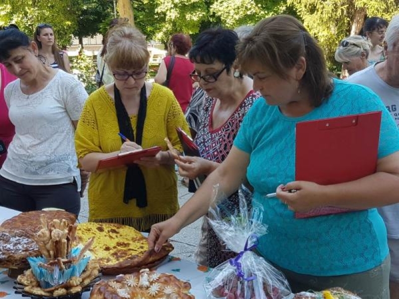 VIII Регионален фестивал на българската погача се проведе в свищовското село Овча могила 