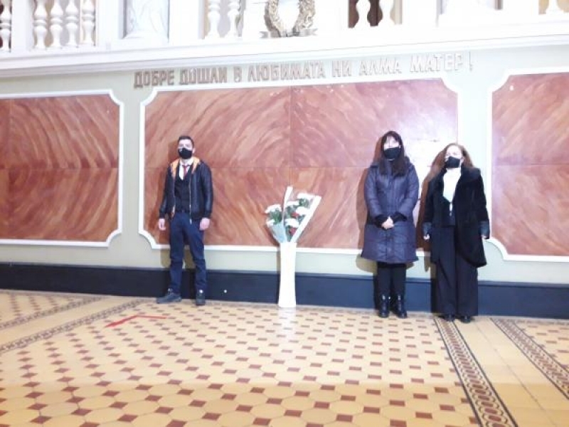 Професионална държавна търговска гимназия „Димитър Хадживасилев“ в Свищов отбеляза своя празник