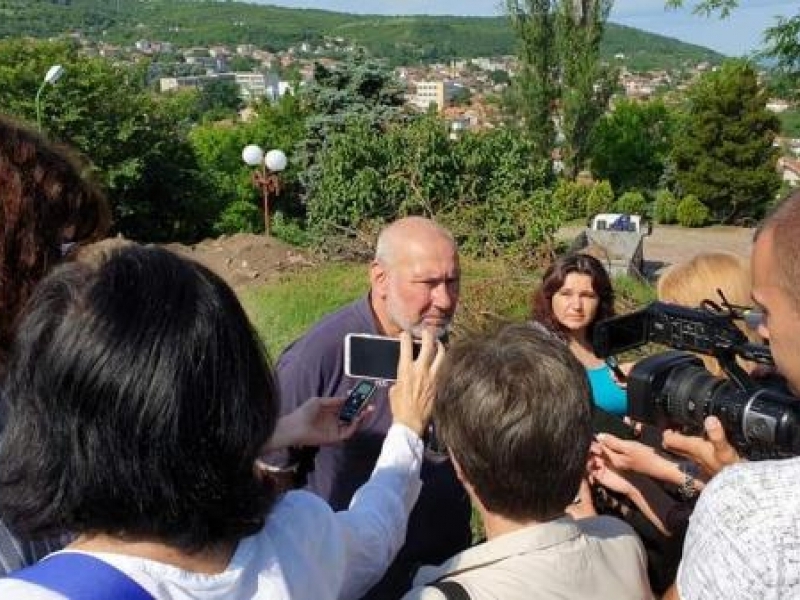 Проф. Николай Овчаров даде пресконференция във връзка с уникалните находки открити при разкопките на крепостта Калето в Свищов