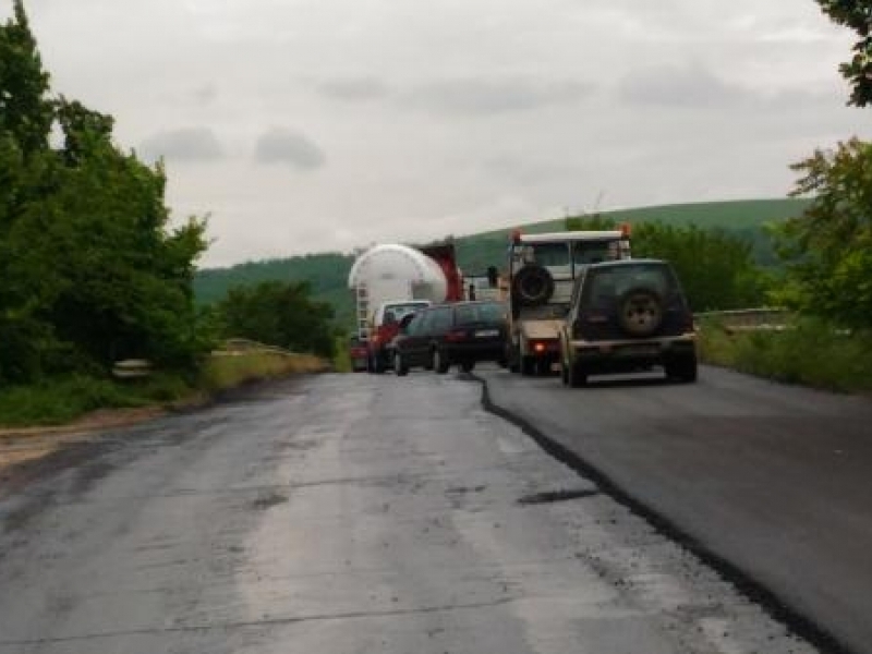 Кметът на Свищов Генчо Генчев направи възможно асфалтирането на моста при с.Ореш