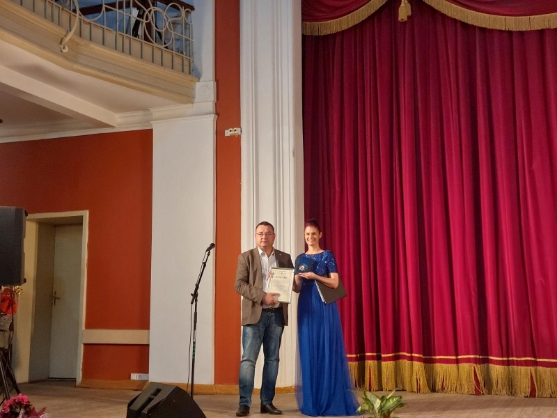 С вълнуващ концерт Градска библиотека „Проф. Иван Шишманов“ в Свищов отпразнува 80-годишен юбилей 