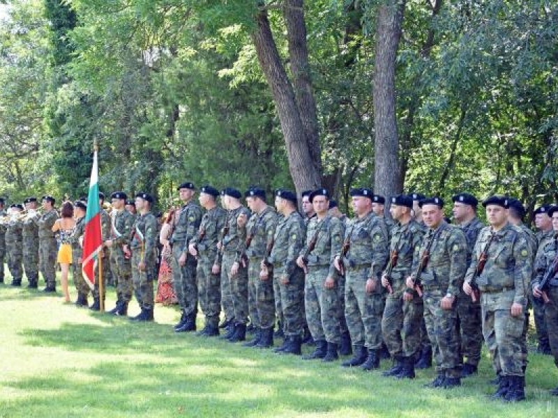 СВИЩОВЛИИ ЧЕСТВАХА 144 ГОДИНИ ОТ ОСВОБОЖДЕНИЕТО НА ГРАДА
