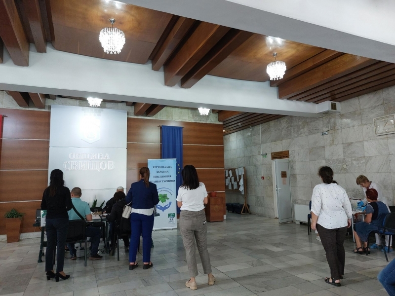 Над 100 човека взеха участие в информационната кампания „eЗдраве“ в Свищов 