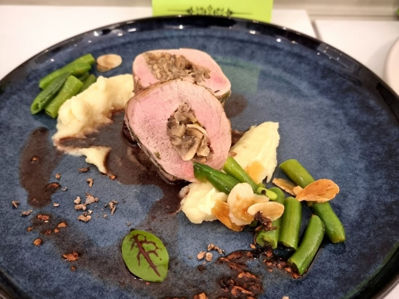 Успешно представяне на ученици от СПГ „Алеко Константинов“ – Свищов в регионално кулинарно състезание 